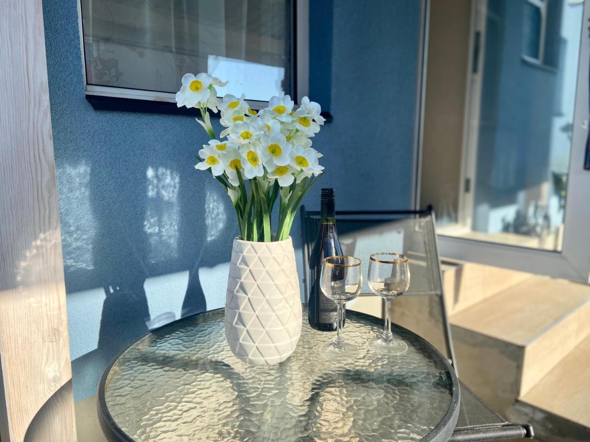 Kisvakond Vendeghaz Apartment Jeno ภายนอก รูปภาพ
